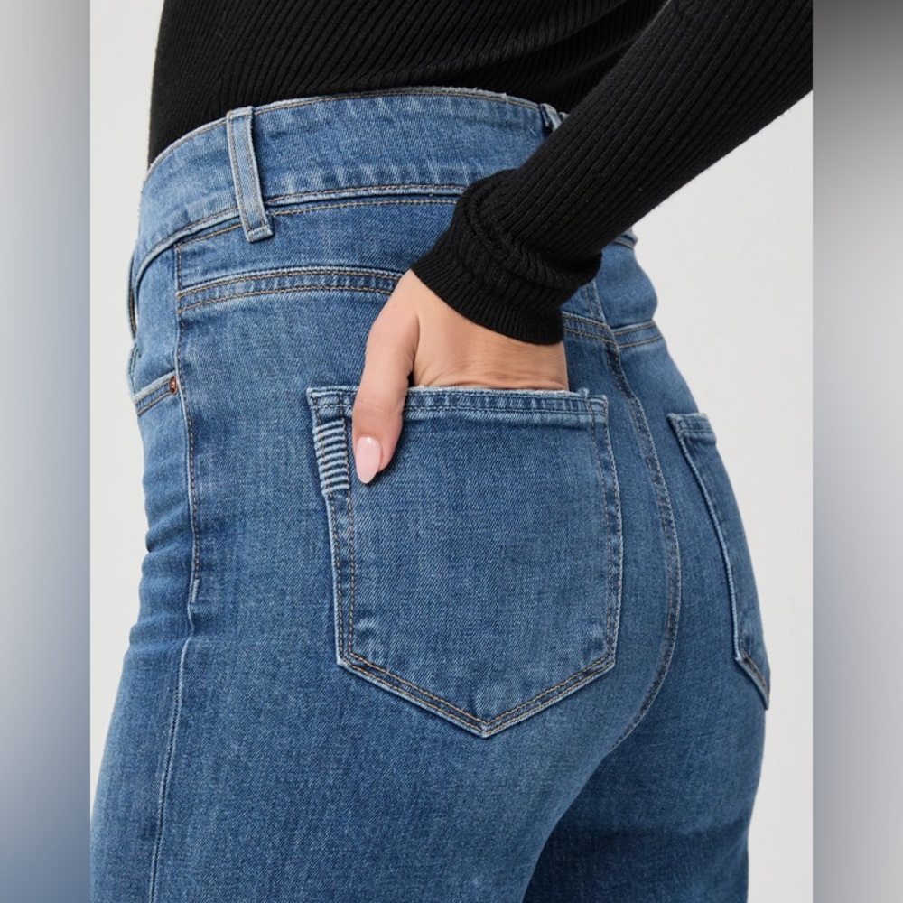 PAIGE Sasha Wide Leg Jean in Blue Size 30 - Picture 14 of 15